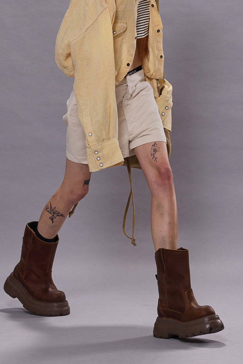 LACE BACK SAILOR SHORT - NATURAL SLUBBY TWILL | R13 discount
