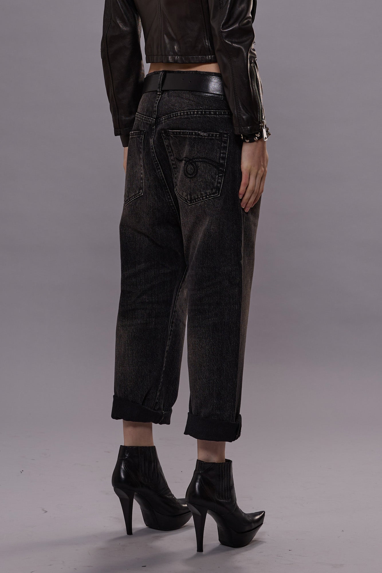 TAILORED DROP JEANS - ARVIN BLACK | R13 near me