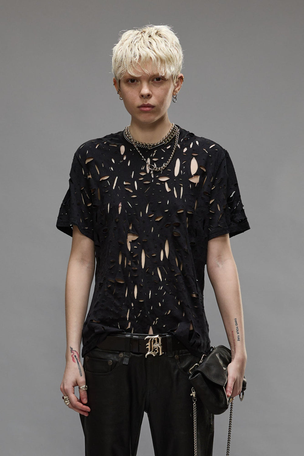 EXCESS DISTRESS TEE - BLACK | R13 sale