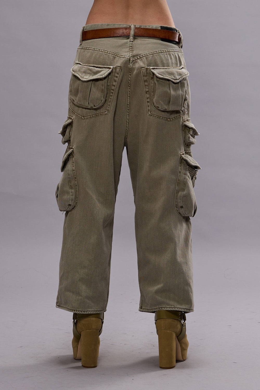 CROPPED MULTI POCKET CARGO - OLIVE GREEN GARMENT DYE | R13 ONLINE