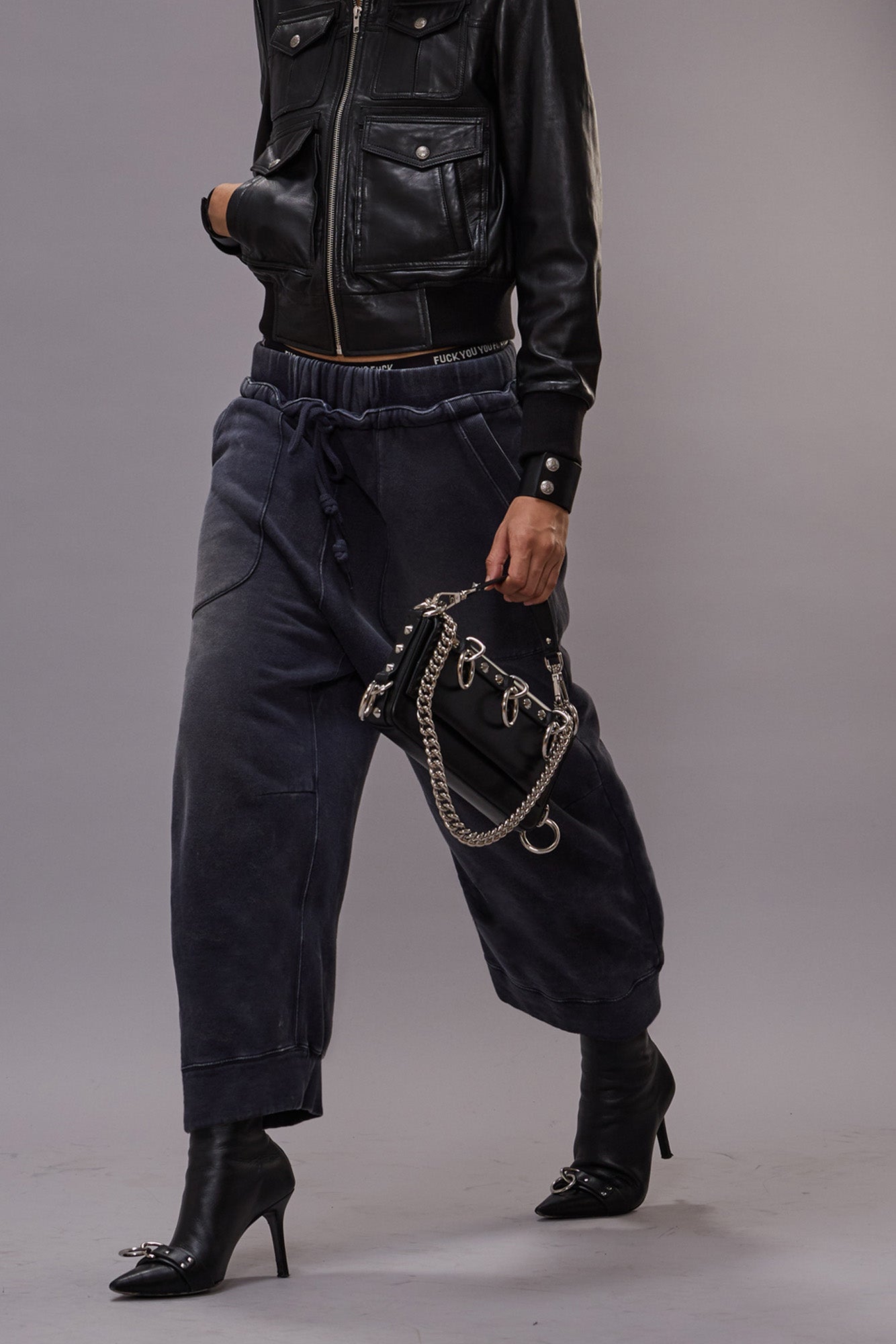 DECONSTRUCTED CROPPED SWEATPANT - NAVY | R13 ONLINE