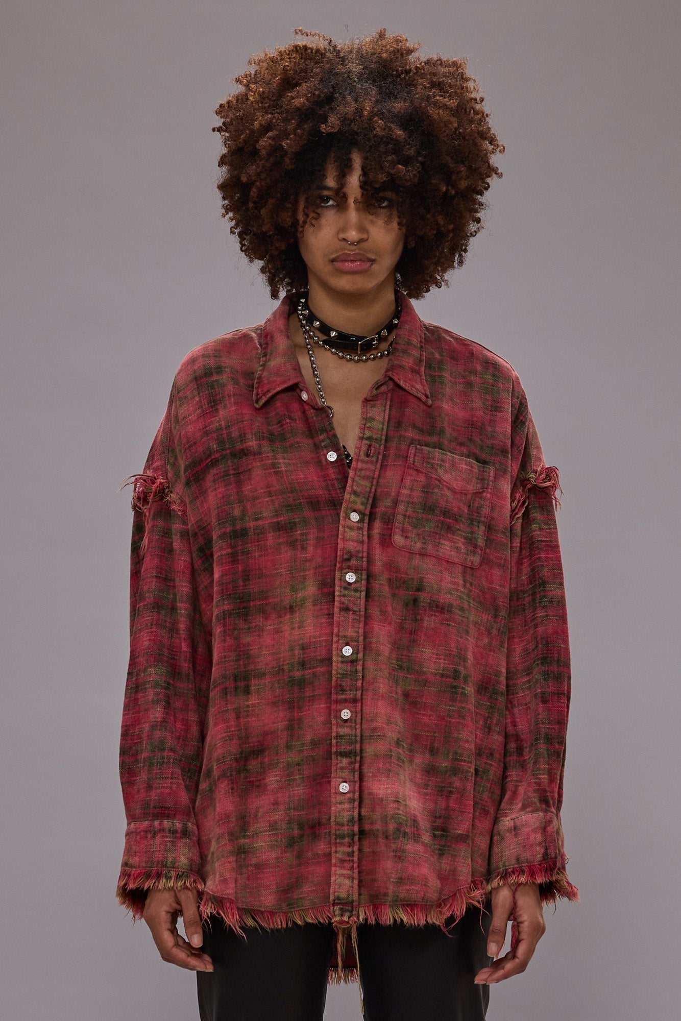 SHREDDED SEAM DROP NECK SHIRT - BLEACHED OUT RED PLAID | R13 for sale
