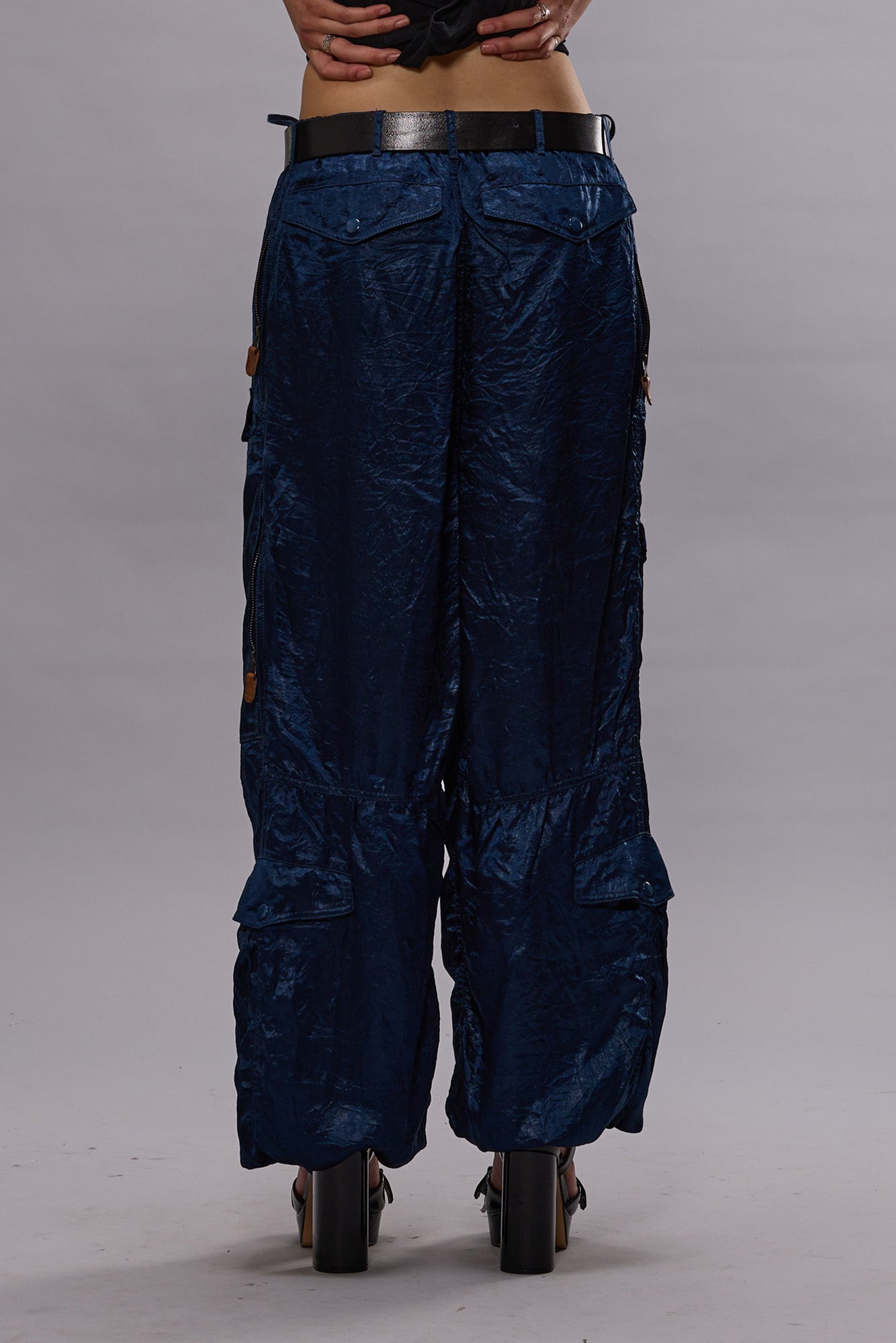 MULTIPOCKET BALLOON PANT - NAVY | R13 near me