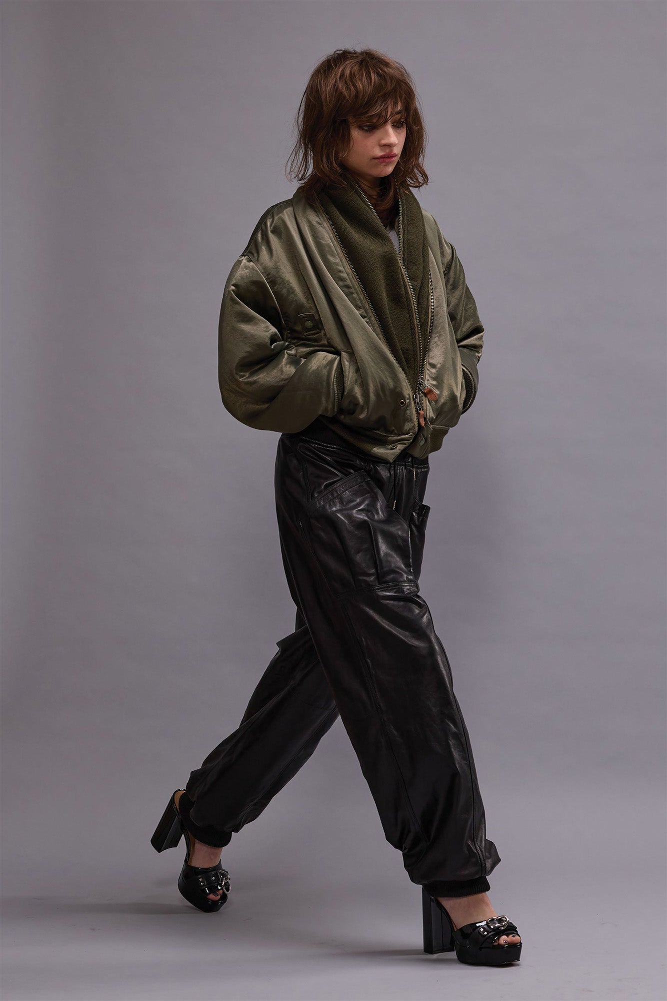 PLEATED POCKET STRAIGHT LEG LEATHER PANT - BLACK | R13 outlet