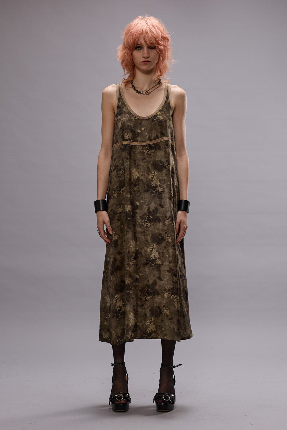 TAPED TANK DRESS - OLIVE FLORAL | R13 outlet