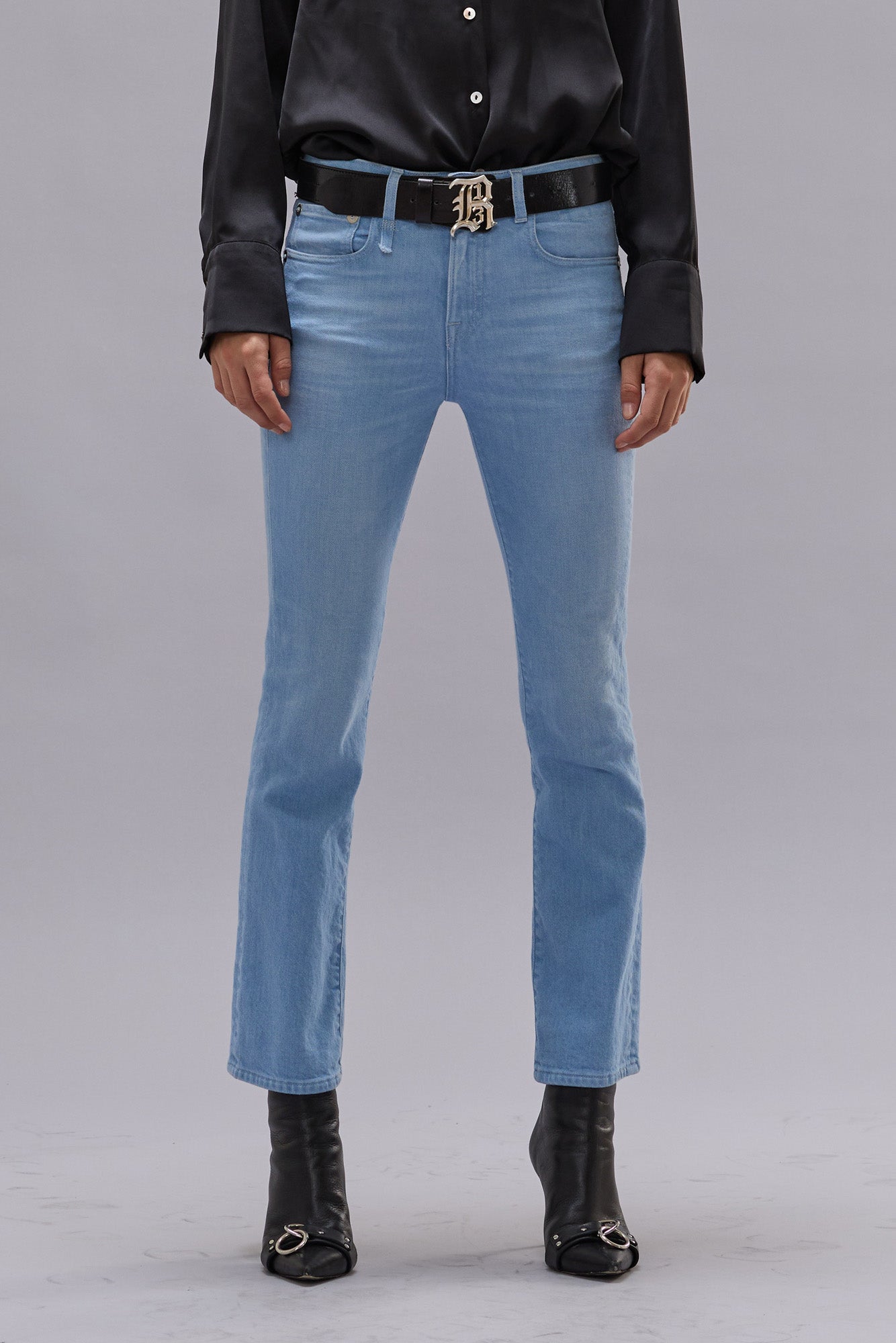 KICK FIT JEAN - BABY BLUE STRETCH | R13 near me