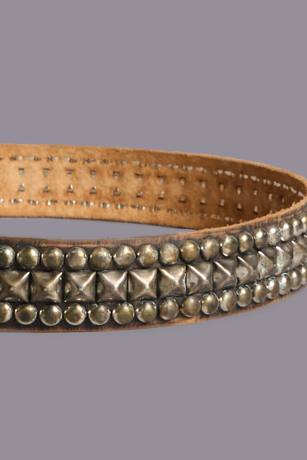 STUDDED LOGO BUCKLE BELT - BROWN | R13 outlet