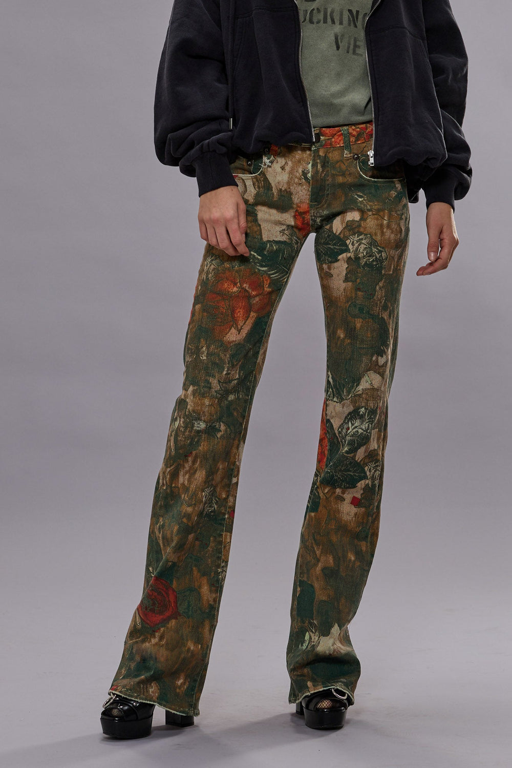 BOY FLARE - PRINTED CAMO ROSE | R13 US