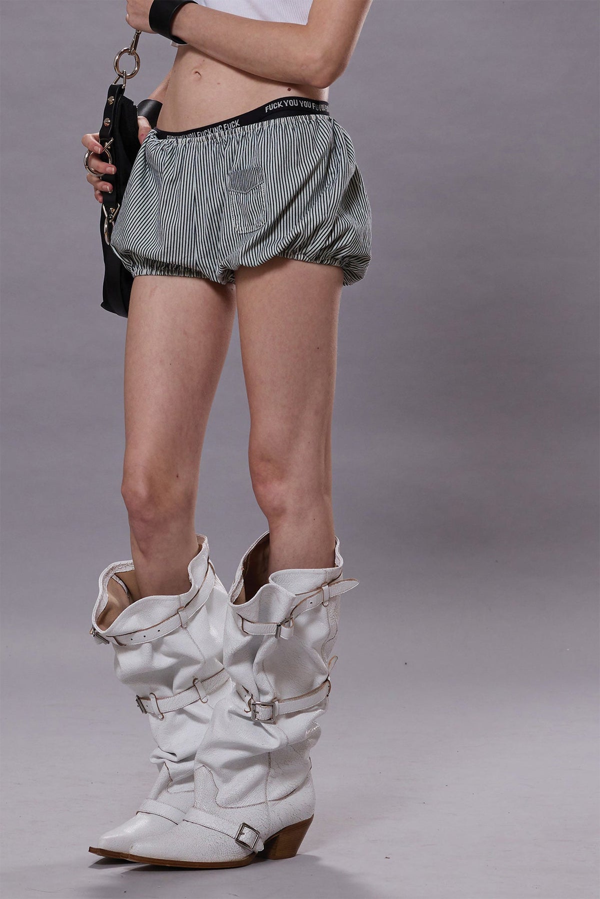 RELAXED BLOOMER SHORT - ECRU RAILROAD STRIPE | R13 ONLINE