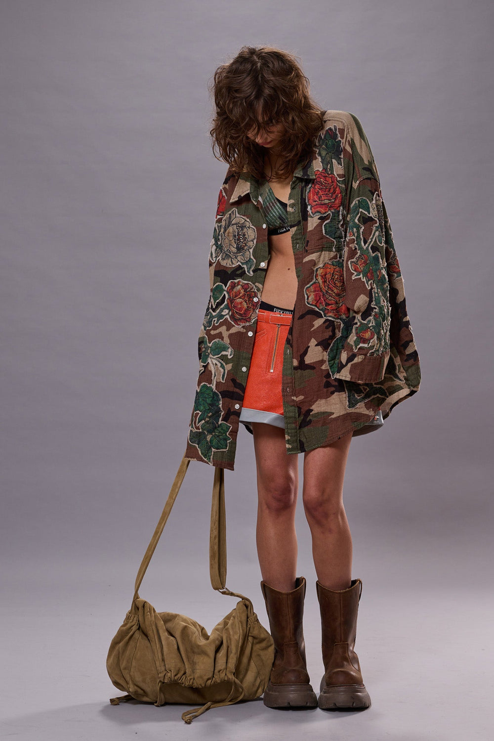 DROP NECK SHIRT - PRINTED CAMO W/ ROSE APPLIQUE | R13 US