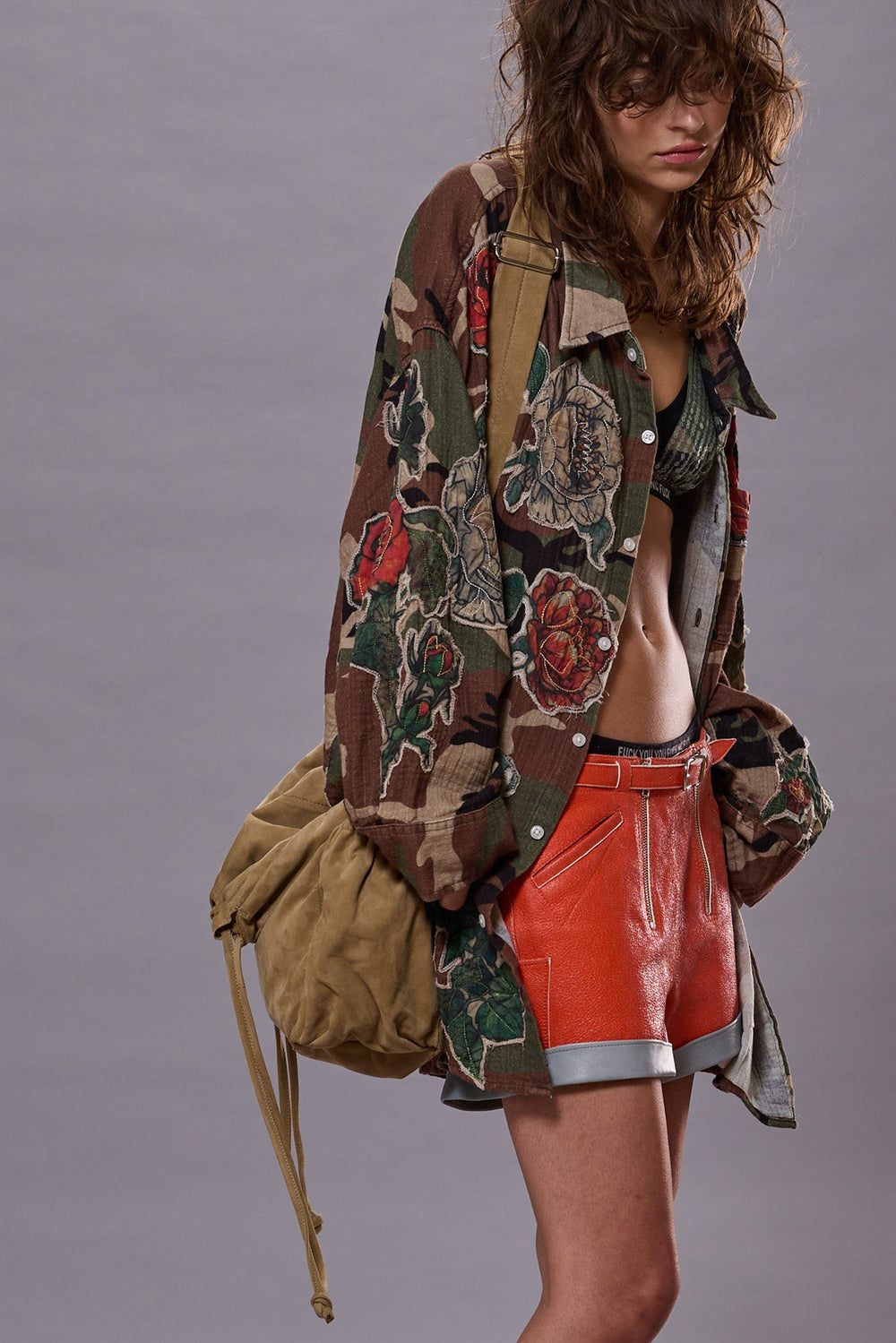 DROP NECK SHIRT - PRINTED CAMO W/ ROSE APPLIQUE | R13 US