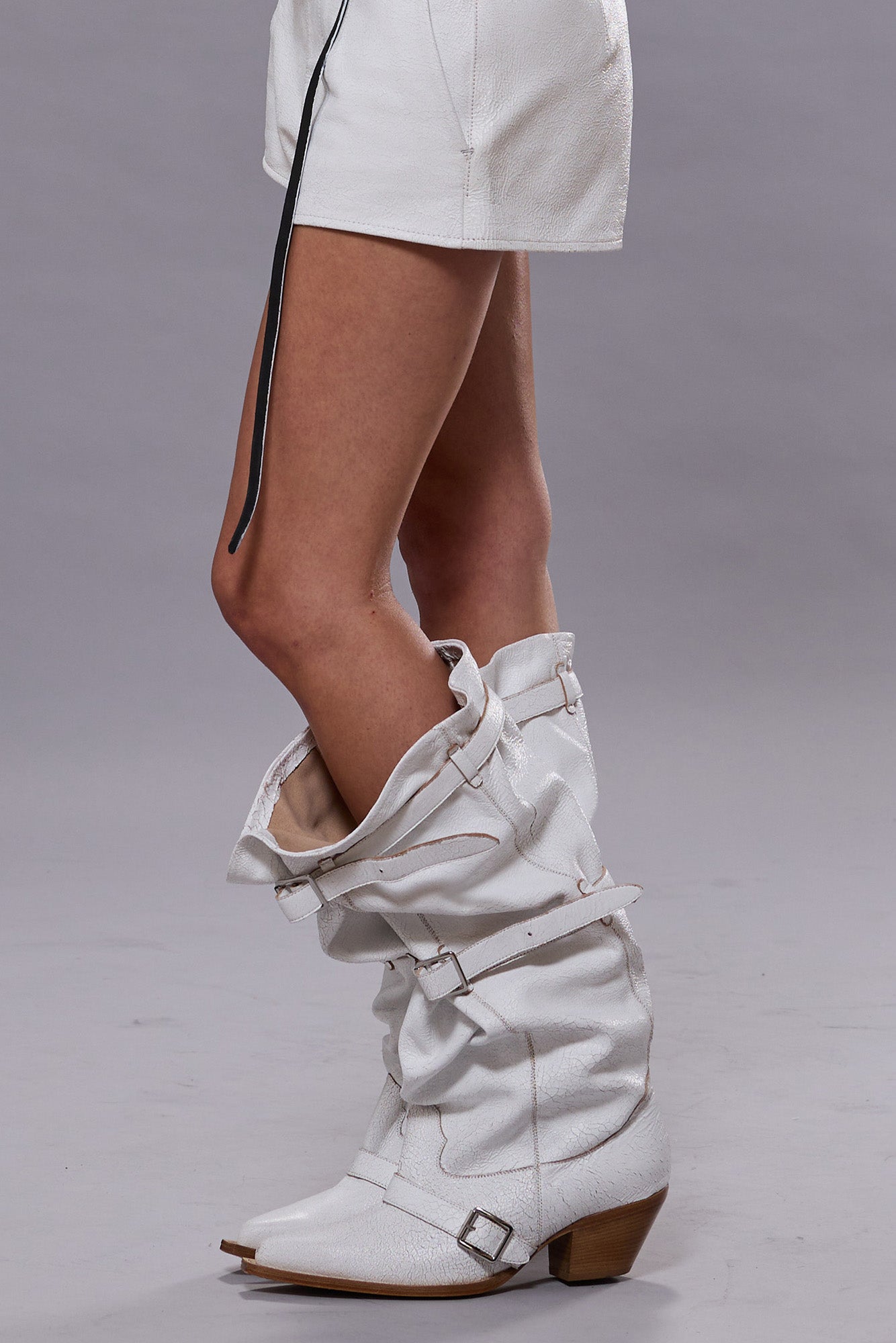 BUCKLED-UP SLOUCH COWBOY BOOT - CRACKLE WHITE | R13 for sale