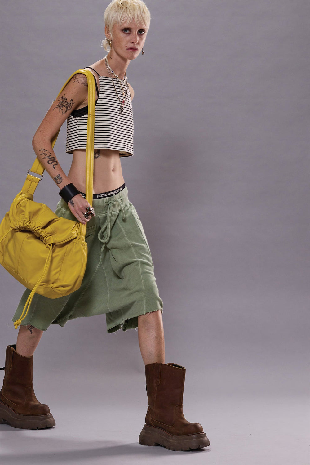 CROSSOVER SWEATSHORT - LIGHT OLIVE | R13 ONLINE